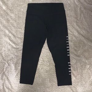 Victoria Sport crop leggings